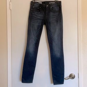 Gap mid rise dark wash skinny jeans